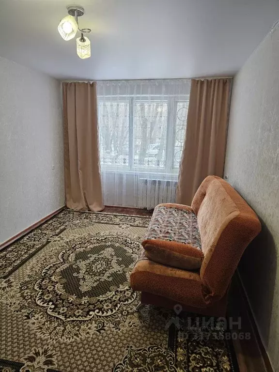 1-к кв. Омская область, Омск Звездная ул., 2Д (30.0 м) - Фото 0