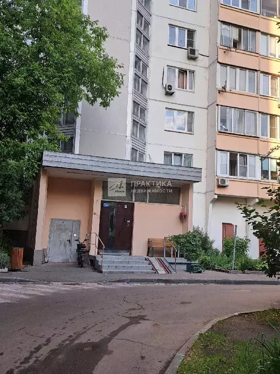 Продается 2-комнатная квартира - Фото 2
