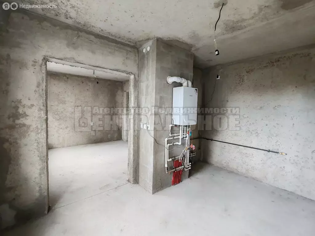 3-комнатная квартира: Смоленск, улица Попова, 125Б (89 м) - Фото 0