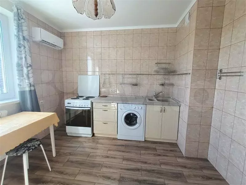 1-к. квартира, 43 м, 8/16 эт. - Фото 0