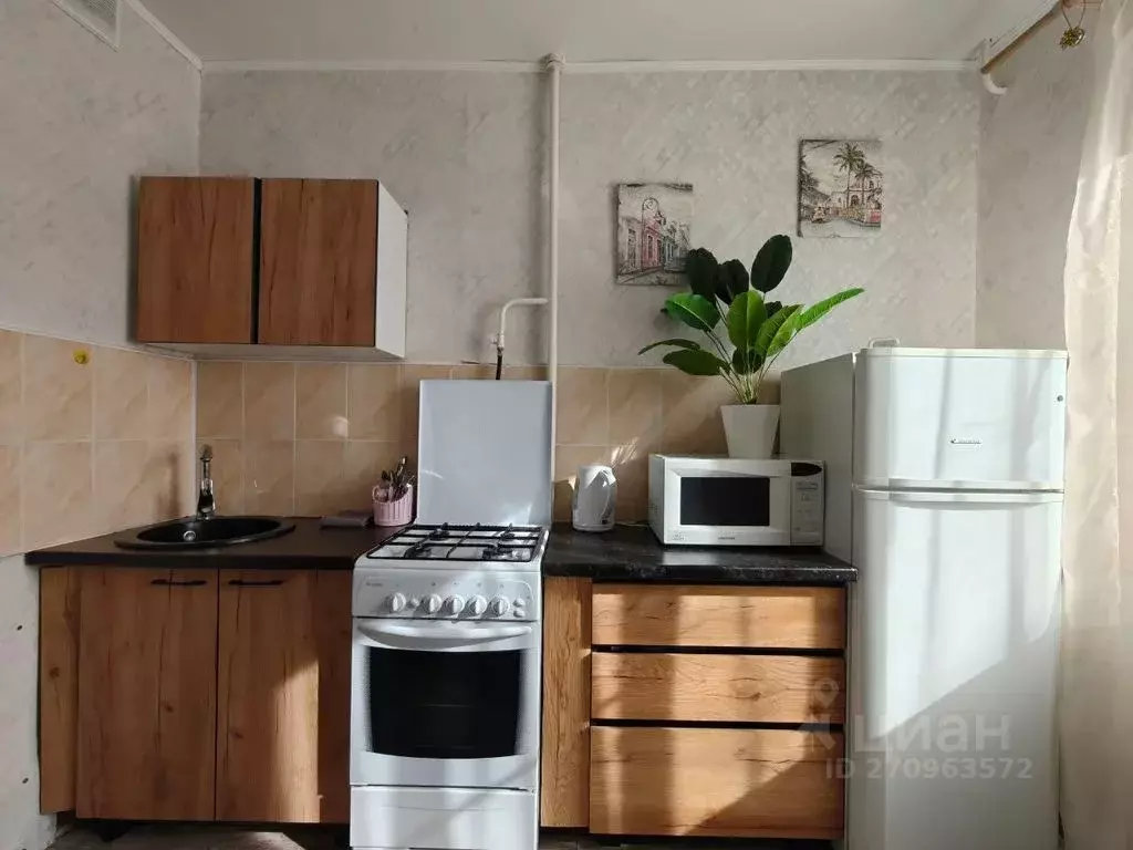 1-к кв. Челябинская область, Миасс ул. Жуковского, 12 (35.0 м) - Фото 2