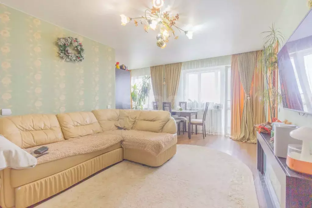 3-к кв. Сахалинская область, Холмск ул. Крузенштерна, 4 (54.2 м) - Фото 1