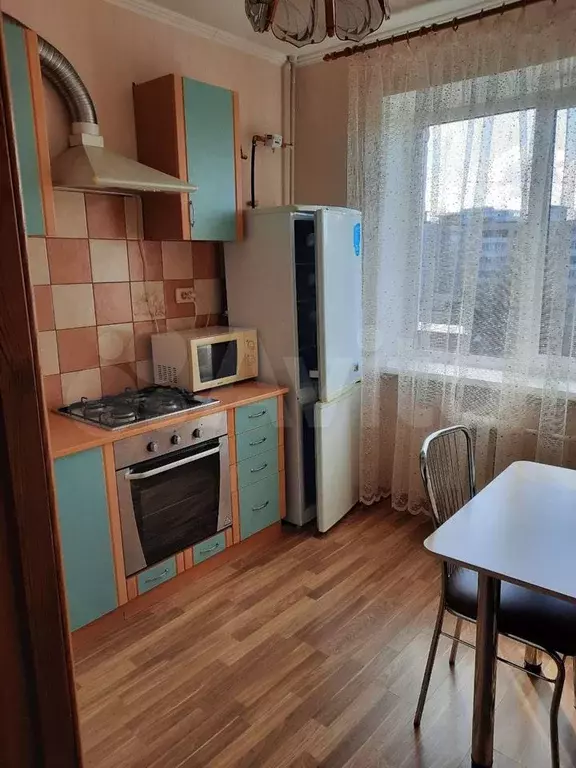 2-к. квартира, 55 м, 7/10 эт. - Фото 0