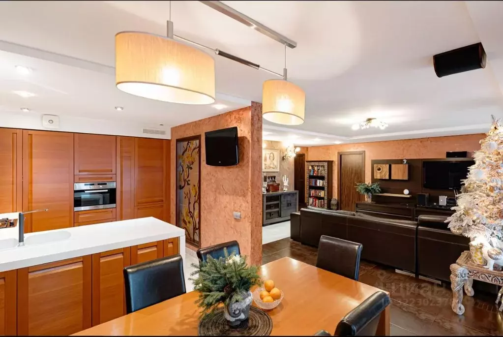 4-к кв. Самарская область, Самара ул. Венцека, 1 (172.0 м) - Фото 1