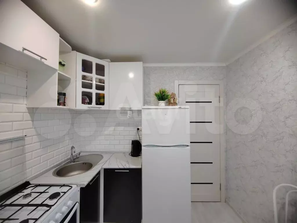 1-к. квартира, 31 м, 5/5 эт. - Фото 1