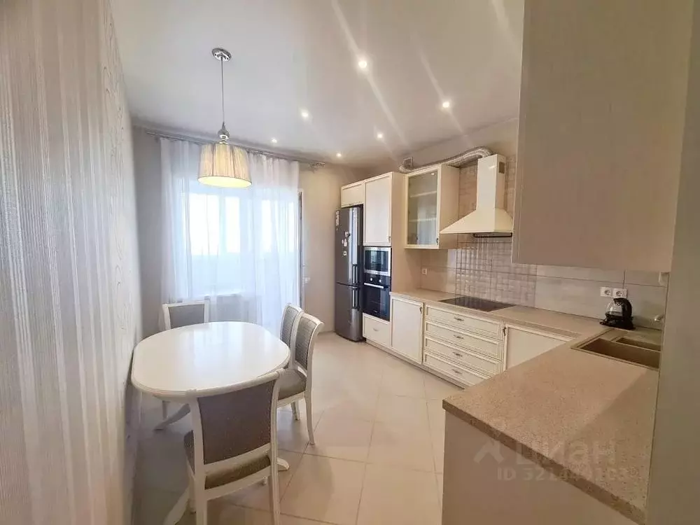 2-к кв. Самарская область, Самара Балаковская ул., 6а (79.0 м) - Фото 2