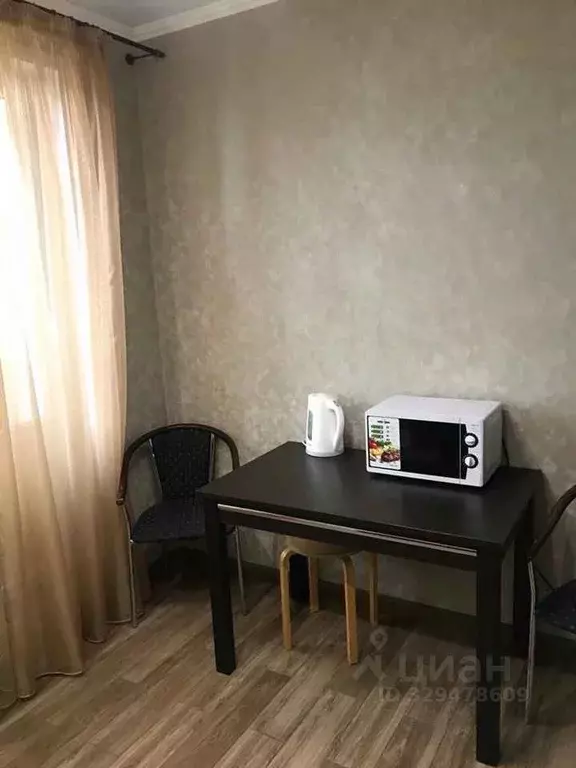 1-к кв. Татарстан, Казань Ново-Азинская ул., 1а (37.0 м) - Фото 1