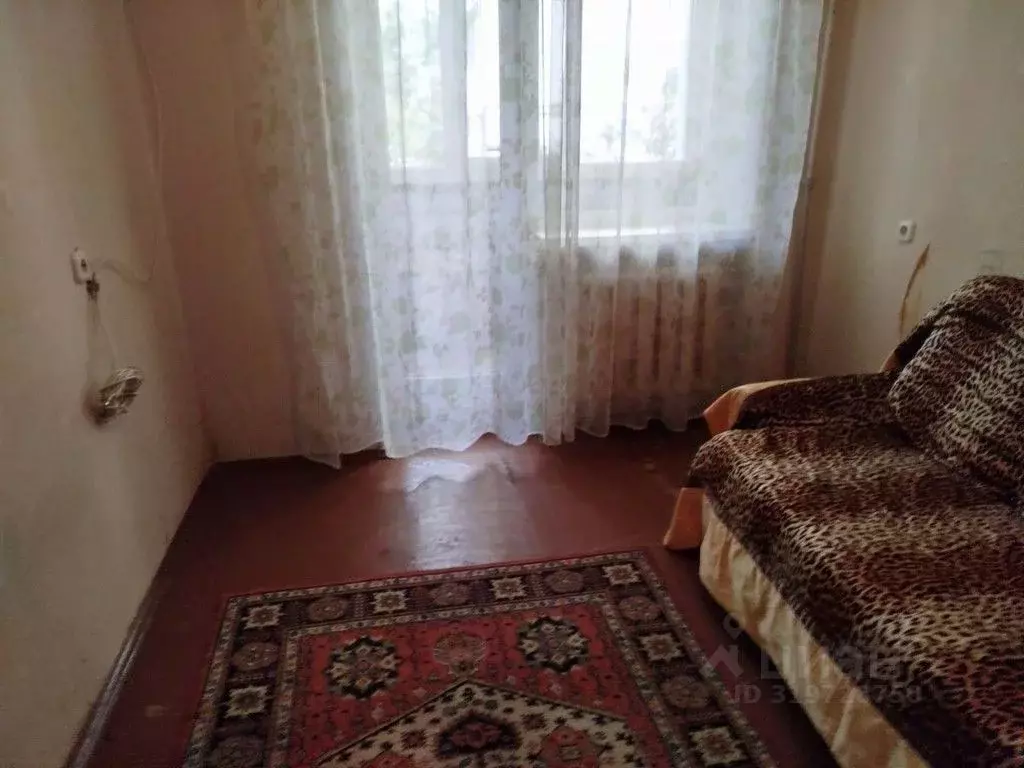 2-к кв. Крым, Симферополь ул. 1-й Конной армии, 13А (50.0 м) - Фото 1