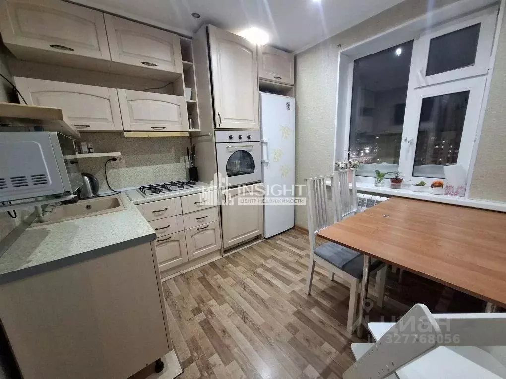 3-к кв. Ямало-Ненецкий АО, Новый Уренгой Дружба мкр, 1/5 (67.3 м) - Фото 2