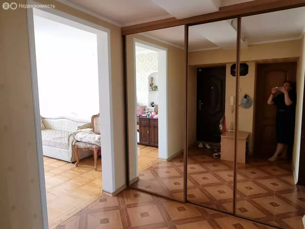 2-комнатная квартира: Моздок, Октябрьская улица, 43 (72.1 м) - Фото 0