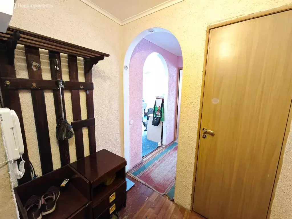 1-комнатная квартира: Новокузнецк, улица Бугарева, 6 (30 м) - Фото 1