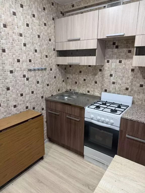 2-к кв. Самарская область, Сызранский район, Волжское с/пос, пос. ... - Фото 1