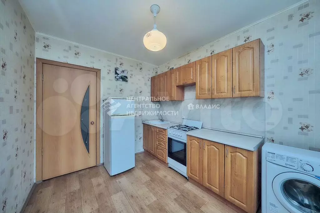 1-к. квартира, 36 м, 1/10 эт. - Фото 1