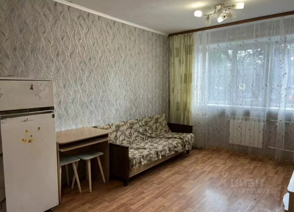 Комната Свердловская область, Екатеринбург ул. Таганская, 8 (16.0 м) - Фото 0