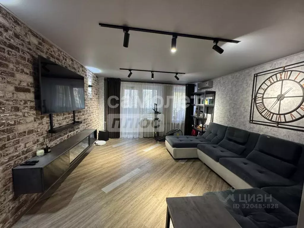 1-к кв. Алтайский край, Барнаул ул. Попова, 98А (48.0 м) - Фото 1