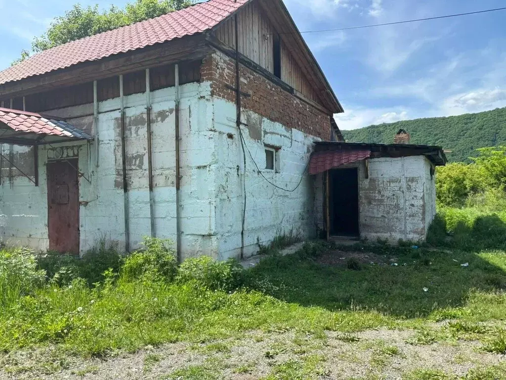 Торговая площадь в Приморский край, Чугуевский муниципальный округ, с. ... - Фото 0
