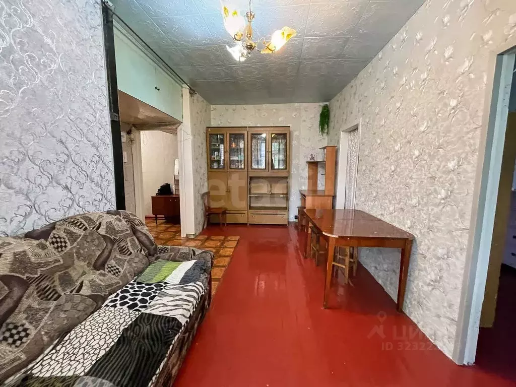 2-к кв. Кемеровская область, Прокопьевск просп. Гагарина, 10 (40.8 м) - Фото 1