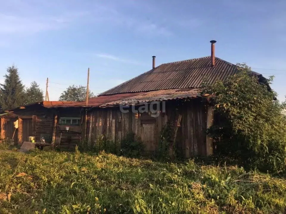 Дом в Пермский край, Кунгурский муниципальный округ, д. Нивино пер. ... - Фото 1