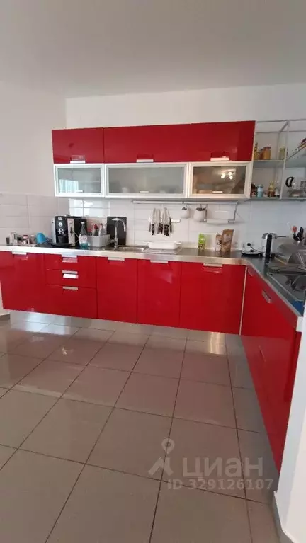 3-к кв. Пермский край, Пермь ул. 25 Октября, 72 (100.0 м) - Фото 1