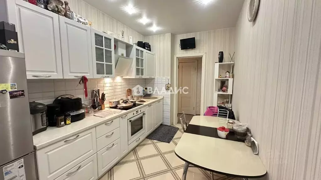 2-к кв. Белгородская область, Белгород ул. Щорса, 45д (64.3 м) - Фото 1