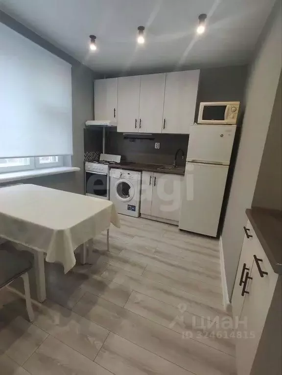 1-к кв. Ростовская область, Ростов-на-Дону просп. Королева, 1/6 (40.0 ... - Фото 1