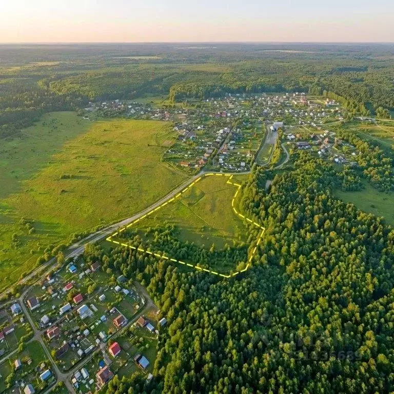 Участок в Московская область, Дмитровский муниципальный округ, д. ... - Фото 1