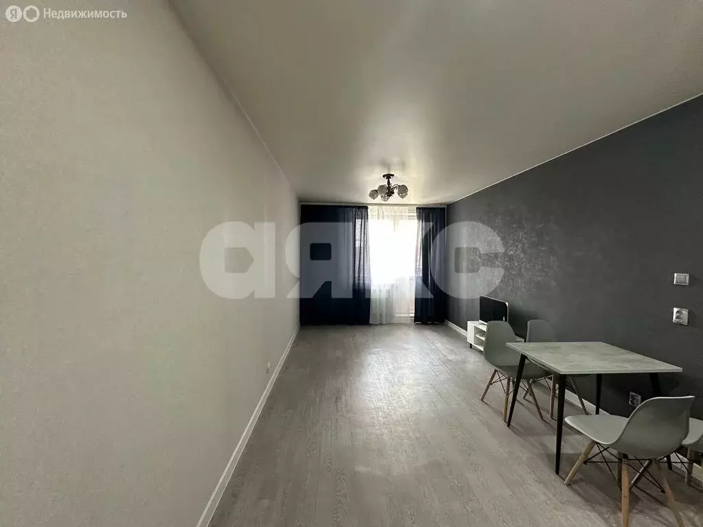 Квартира-студия: Тула, проспект Ленина, 130 (29.4 м) - Фото 1