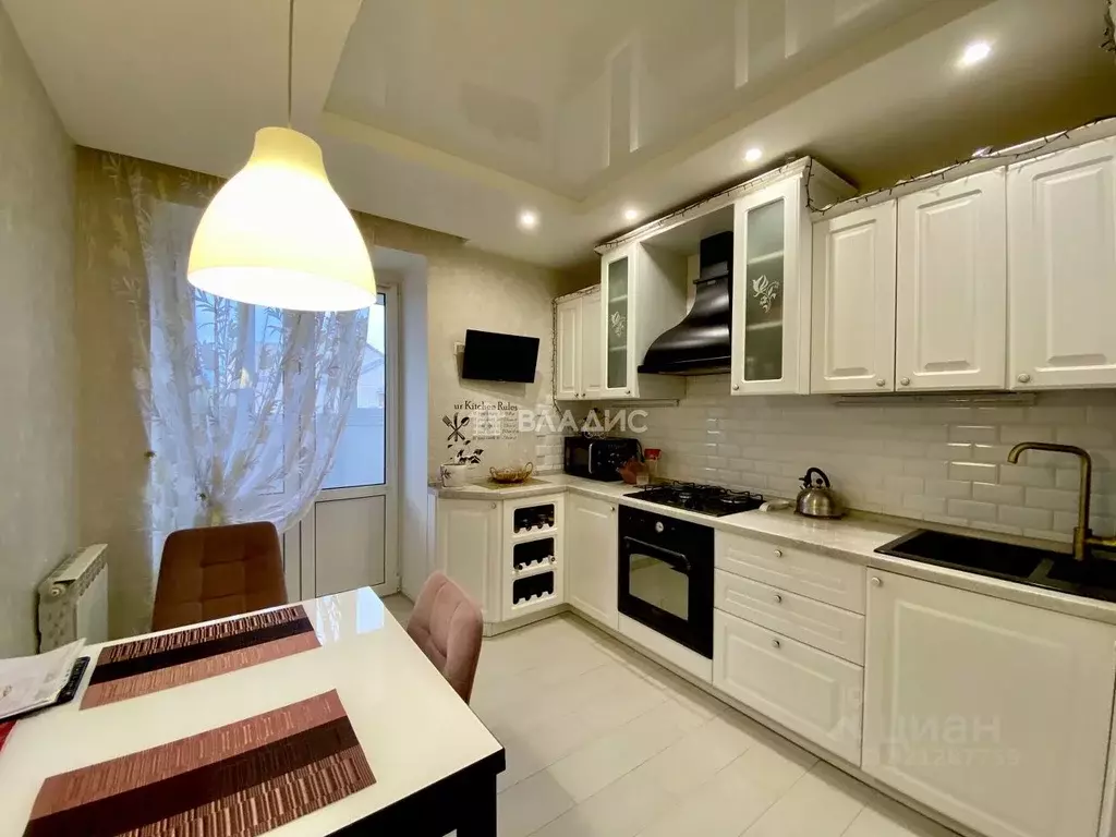 2-к кв. Смоленская область, Смоленск ул. Ломоносова, 10В (62.0 м) - Фото 2