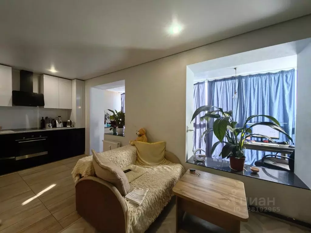 1-к кв. Коми, Сыктывкар Октябрьский просп., 222 (36.2 м) - Фото 2