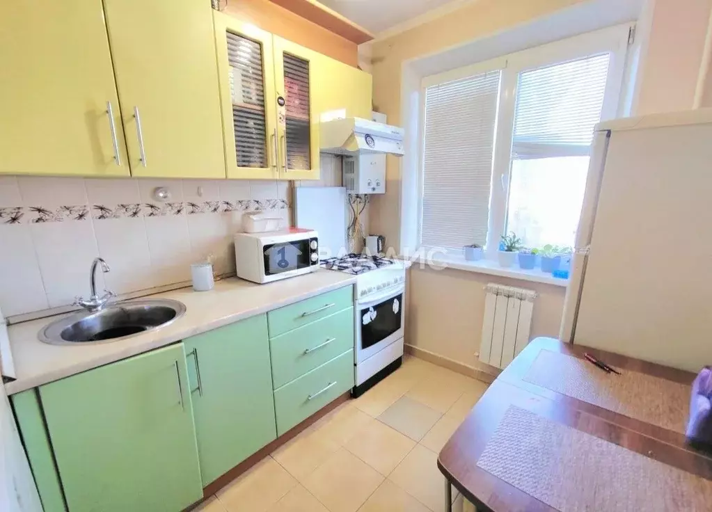 1-к кв. Белгородская область, Белгород Садовая ул., 15 (30.2 м) - Фото 1