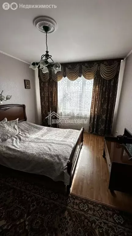 3-комнатная квартира: Абакан, улица Пушкина, 97 (61.1 м) - Фото 1