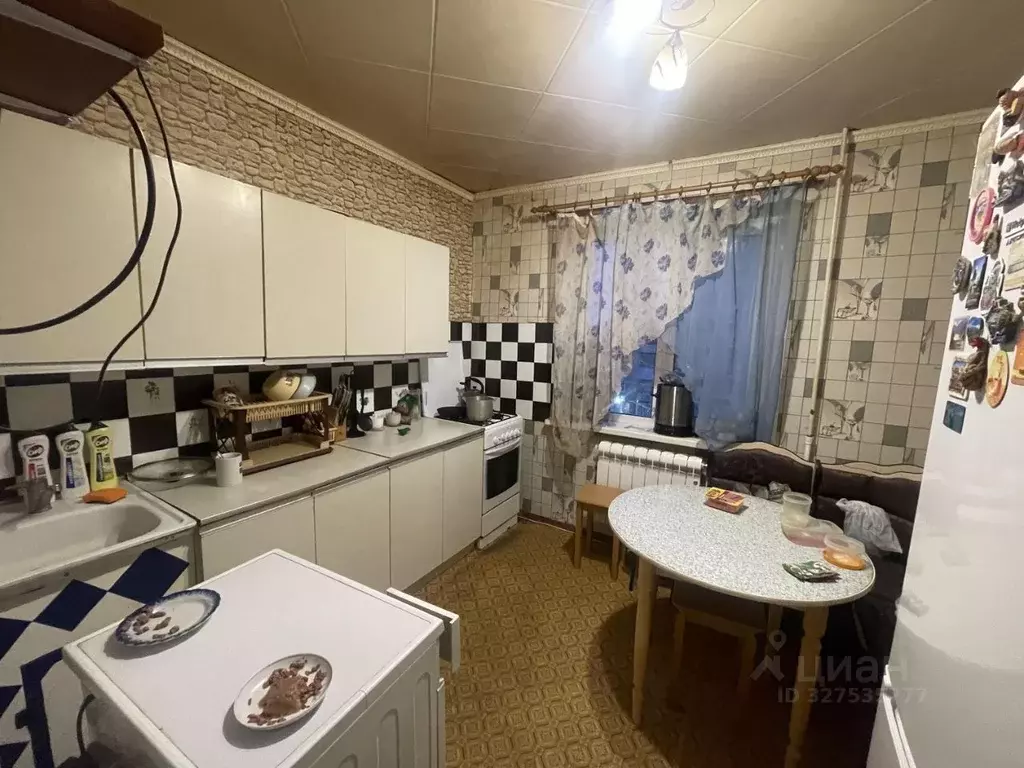 3-к кв. Ярославская область, Ростов 2-й мкр, 4 (66.5 м) - Фото 1