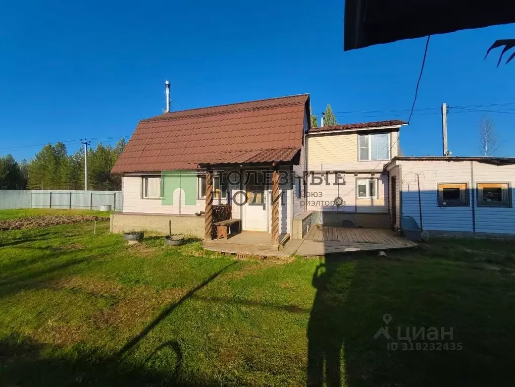 Дом в Коми, Корткеросский район, Додзь муниципальное образование, Асыв ... - Фото 1