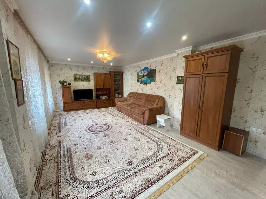 Дом в Омская область, Омск Пикетный пер., 42 (139 м) - Фото 1