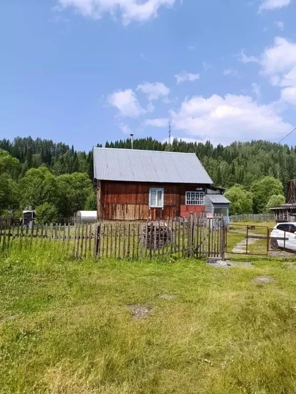 Дом в Кемеровская область, Таштагол ул. Левитана, 28Б (38 м) - Фото 1