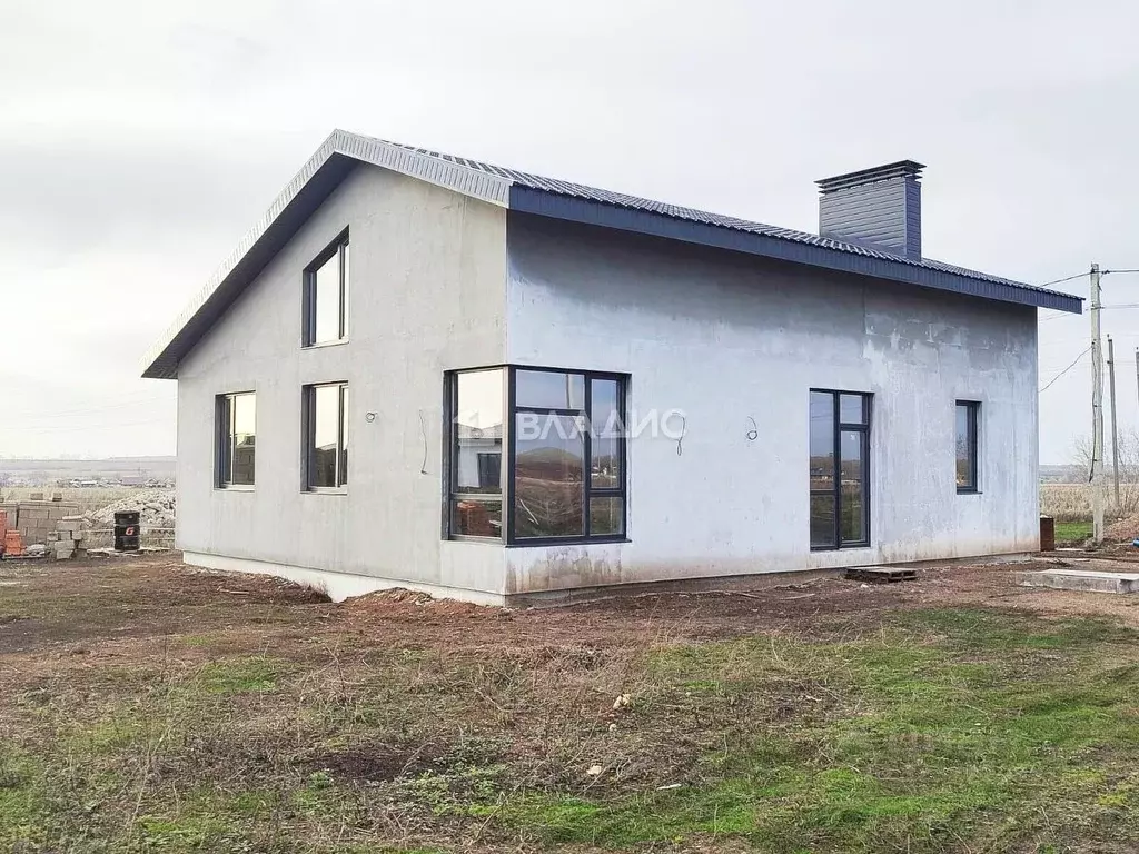 Дом в Башкортостан, Стерлитамакский район, Казадаевский сельсовет, с. ... - Фото 2