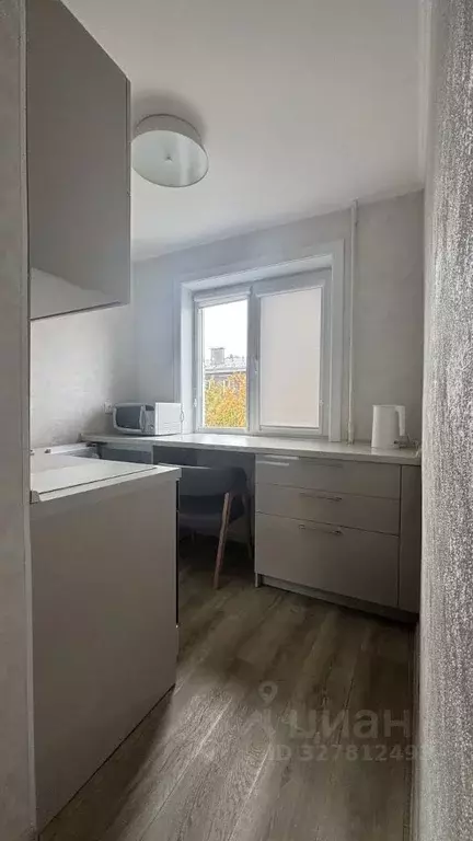 3-к кв. Сахалинская область, Южно-Сахалинск ул. Ленина, 184 (61.5 м) - Фото 1