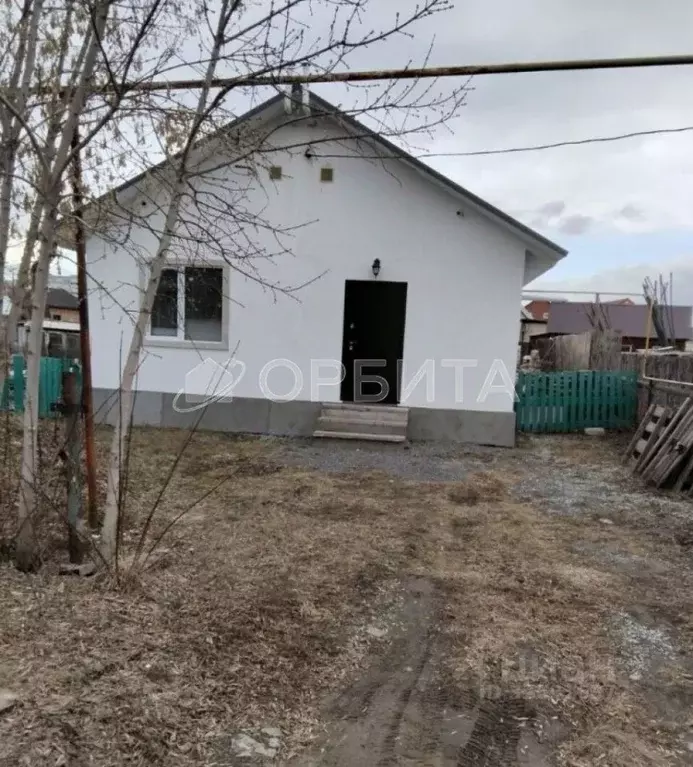 Дом в Тюменская область, Тюмень Парфеново мкр, ул. Жданова, 123 (70 м) - Фото 1