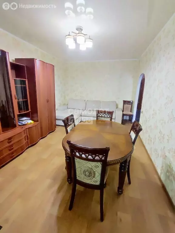 3-комнатная квартира: Астрахань, улица Софьи Перовской, 6к3 (70 м) - Фото 1