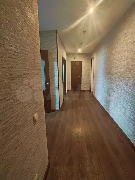 2-к. квартира, 70 м, 2/10 эт. - Фото 1