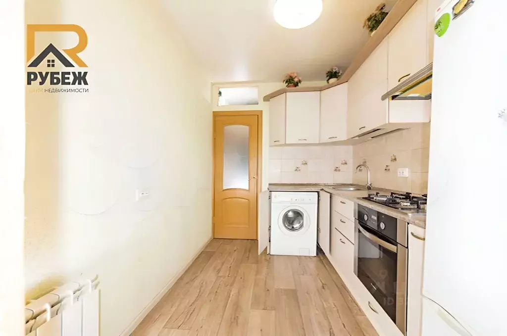 3-к кв. Свердловская область, Екатеринбург ул. Селькоровская, 74 (60.0 ... - Фото 1