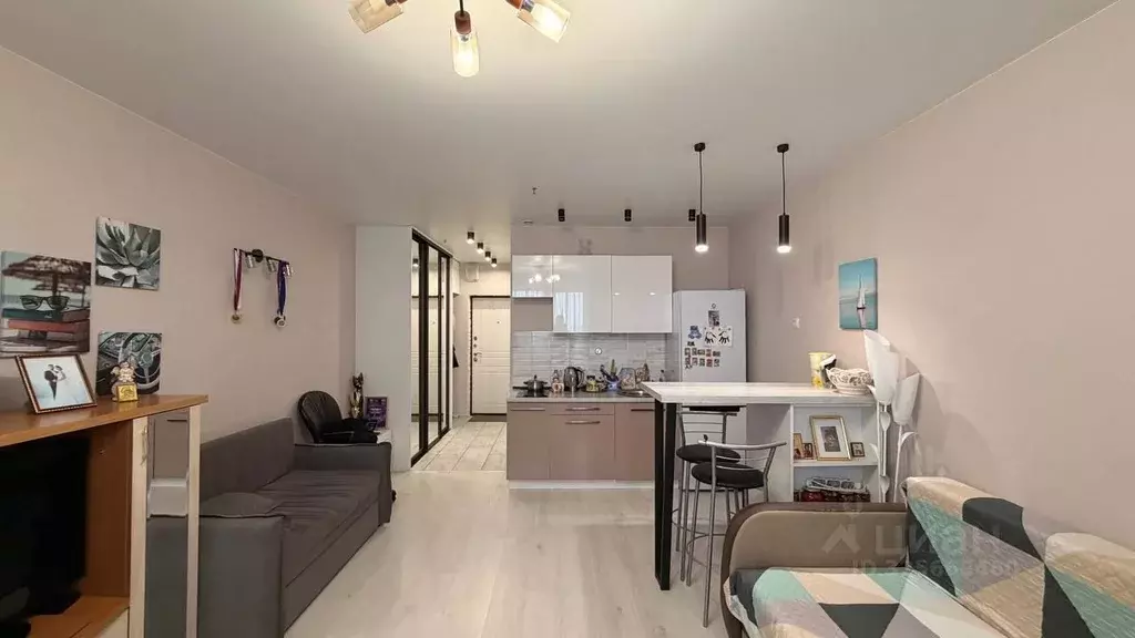 Студия Омская область, Омск ул. Маршала Жукова, 156 (33.3 м) - Фото 1