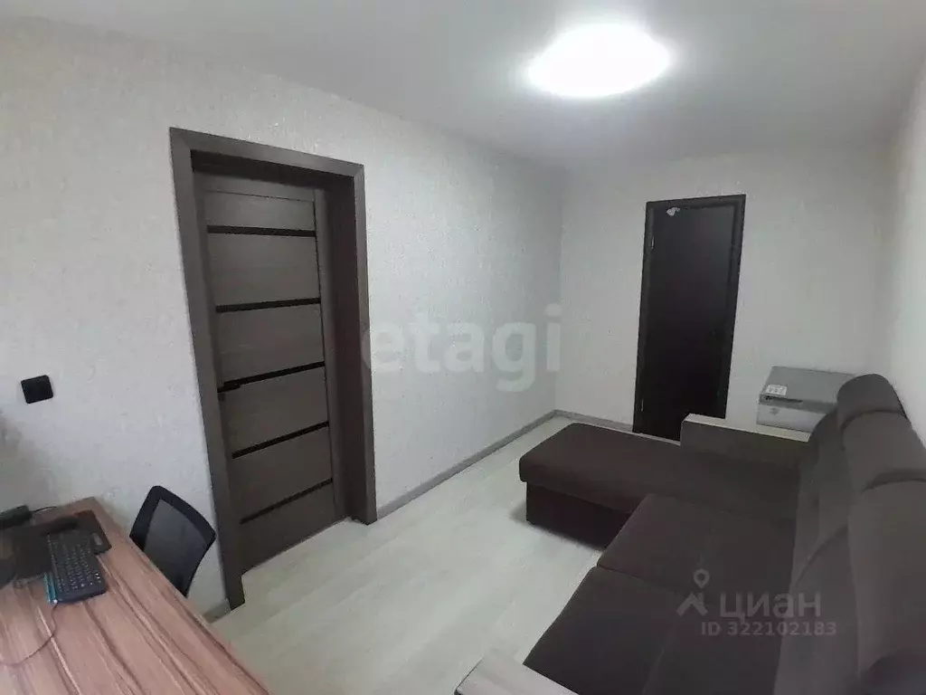 2-к кв. Удмуртия, Ижевск Буммашевская ул., 90 (45.2 м) - Фото 1