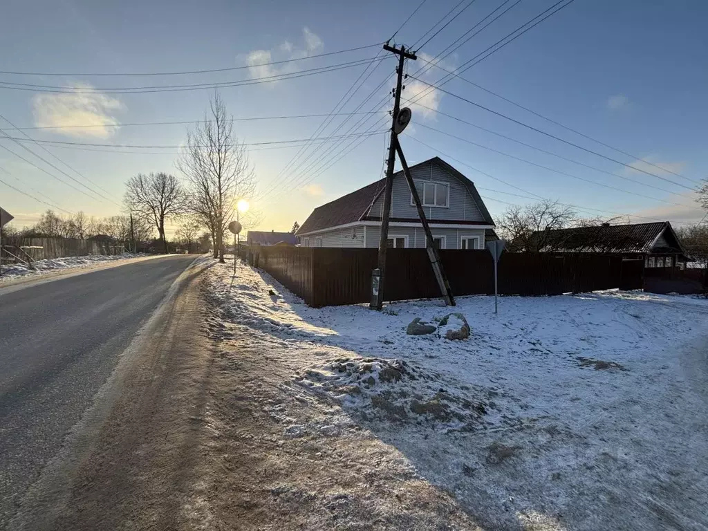 Дом в Тверская область, Спирово пгт ул. Гагарина, 25 (155 м) - Фото 1