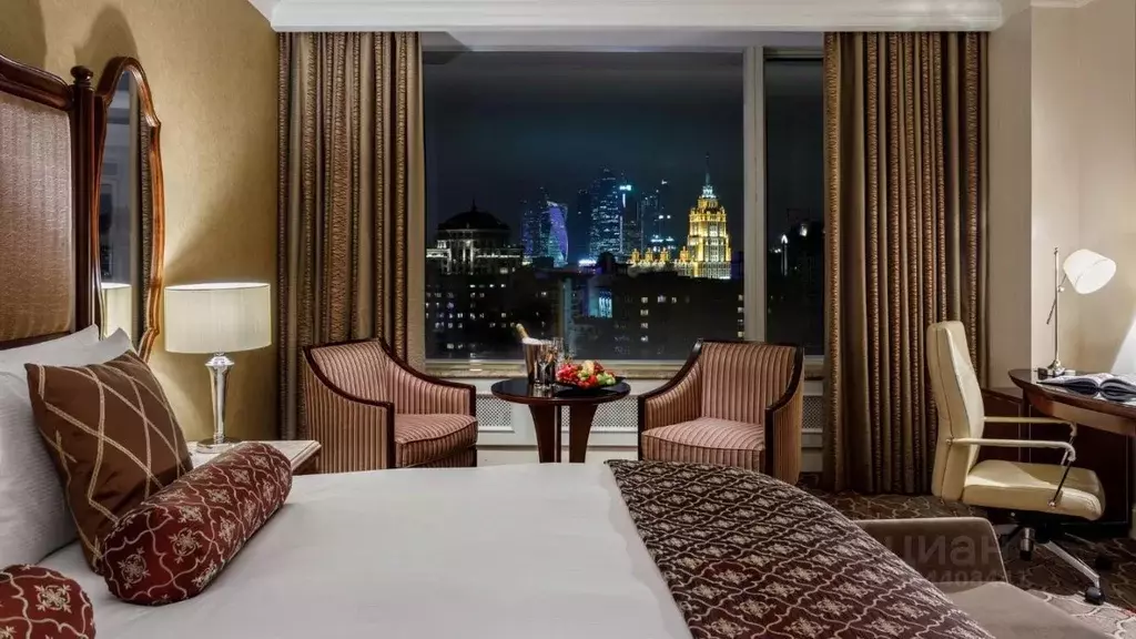 Комната Москва Новинский бул., 8С2 (48.0 м) - Фото 1