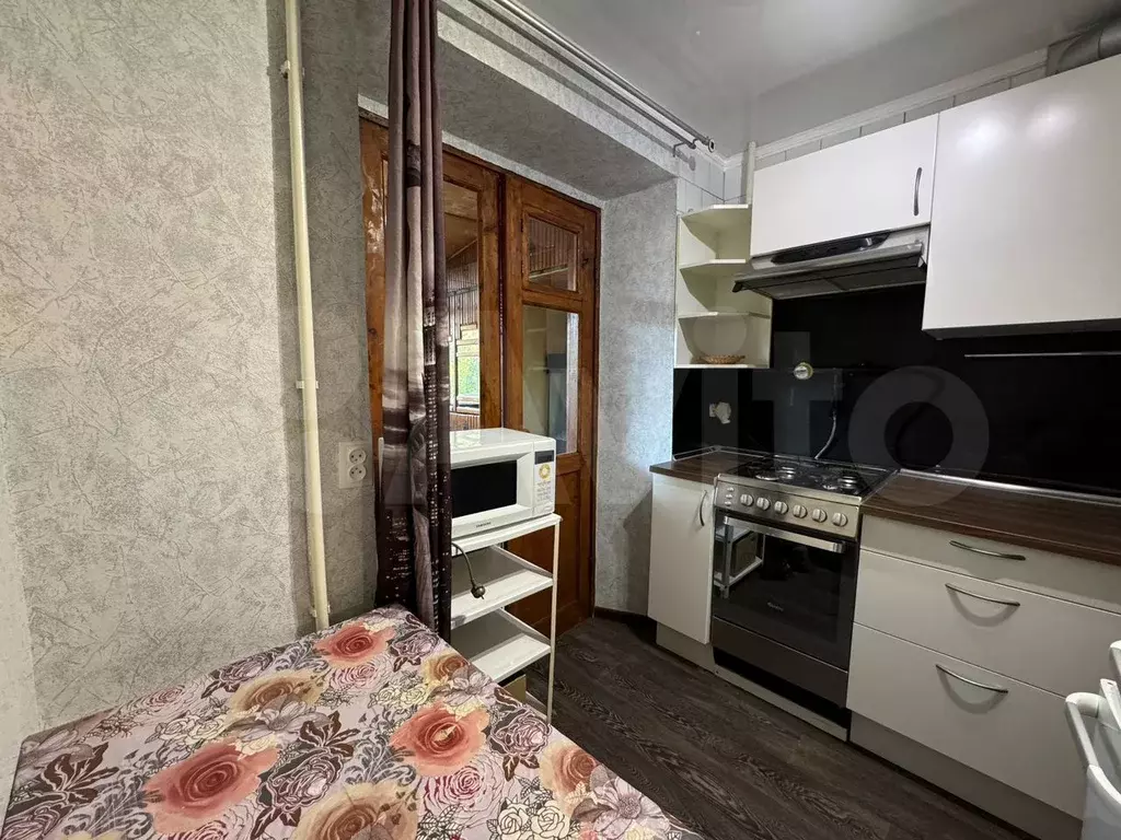 1-к. квартира, 33 м, 1/5 эт. - Фото 1