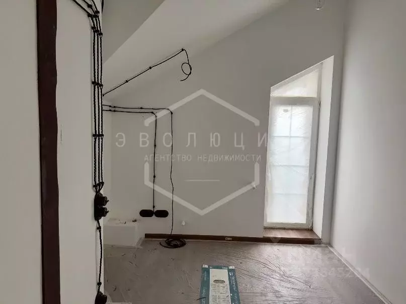 5-к кв. Калининградская область, Калининград Летняя ул., 14 (109.5 м) - Фото 2