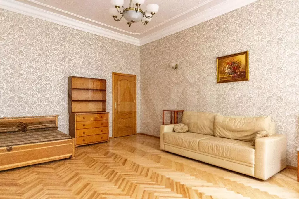 1-к. квартира, 60 м, 2/4 эт. - Фото 0