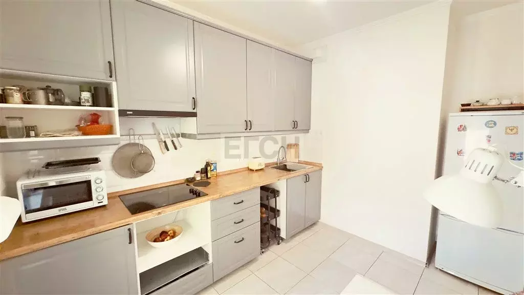 Продается 3-комнатная квартира - Фото 2