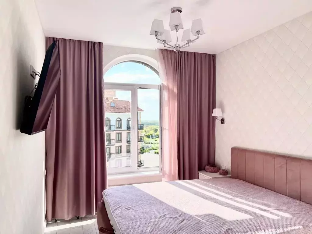 1-к кв. Крым, Евпатория ул. 60 лет ВЛКСМ, 31/3 (39.0 м) - Фото 1